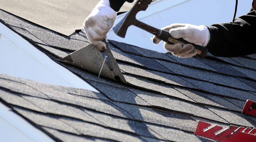 Professional gutter cleaning in Salida, CA